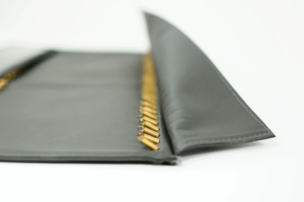 Clasps 3